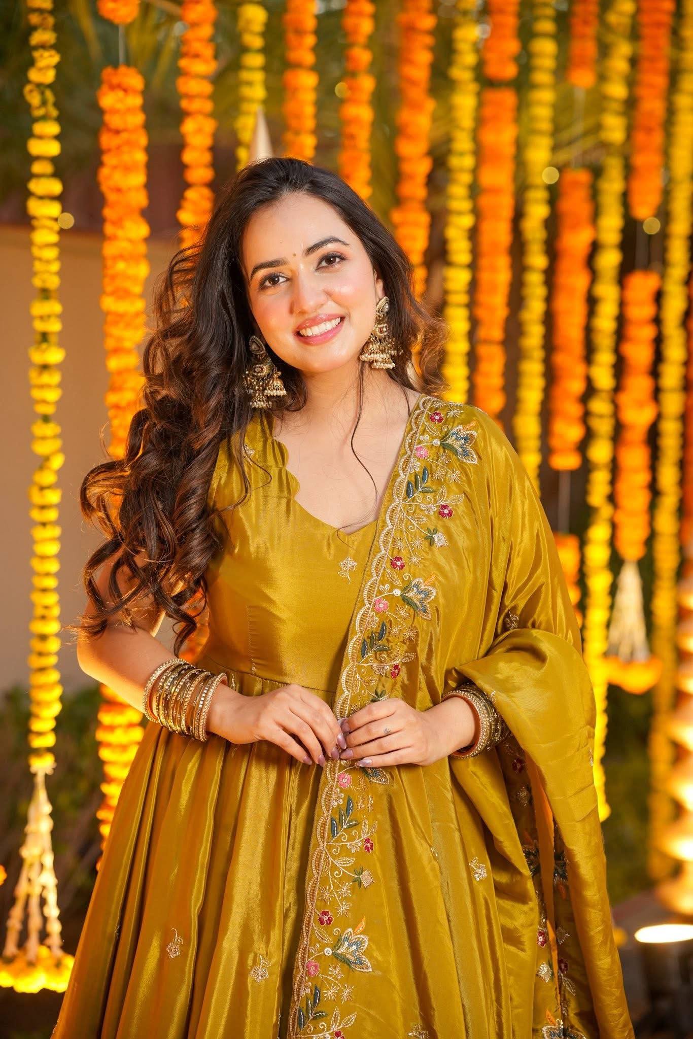 The Radiant Mustard Botanical-Hem Anarkali